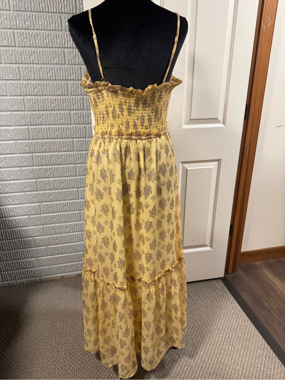 Patrons of Peace Yellow Floral Tiered Maxi Sundress - Picture 4 of 5